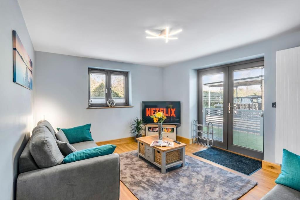 Isabel'S Wing! A Stunning 2 Bedroom Property NWI Esterno foto