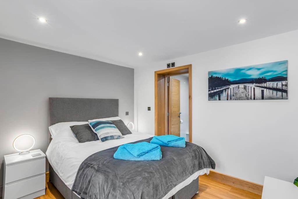 Isabel'S Wing! A Stunning 2 Bedroom Property NWI Esterno foto
